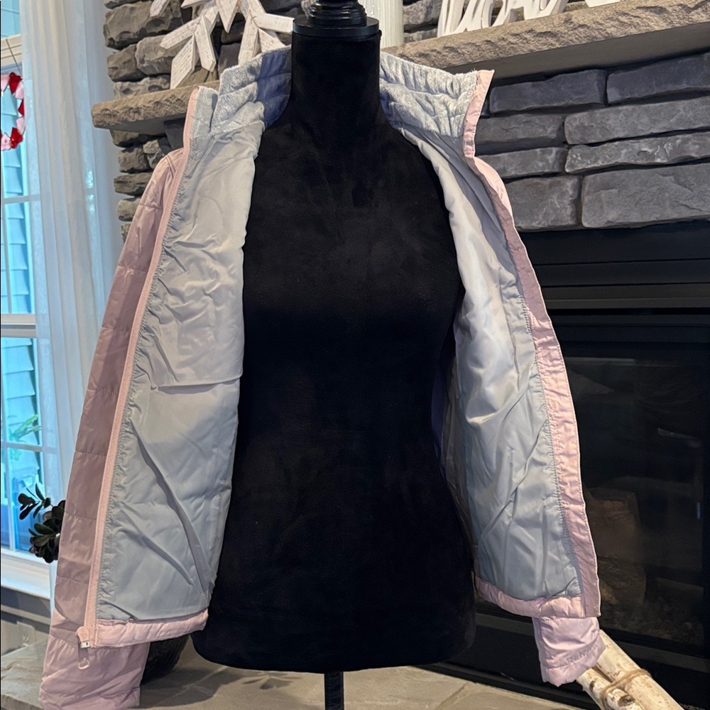 Columbia Puffer jacket/coat,zipper hip pockets,full zip,high neck, lightweight - Picture 5 of 8